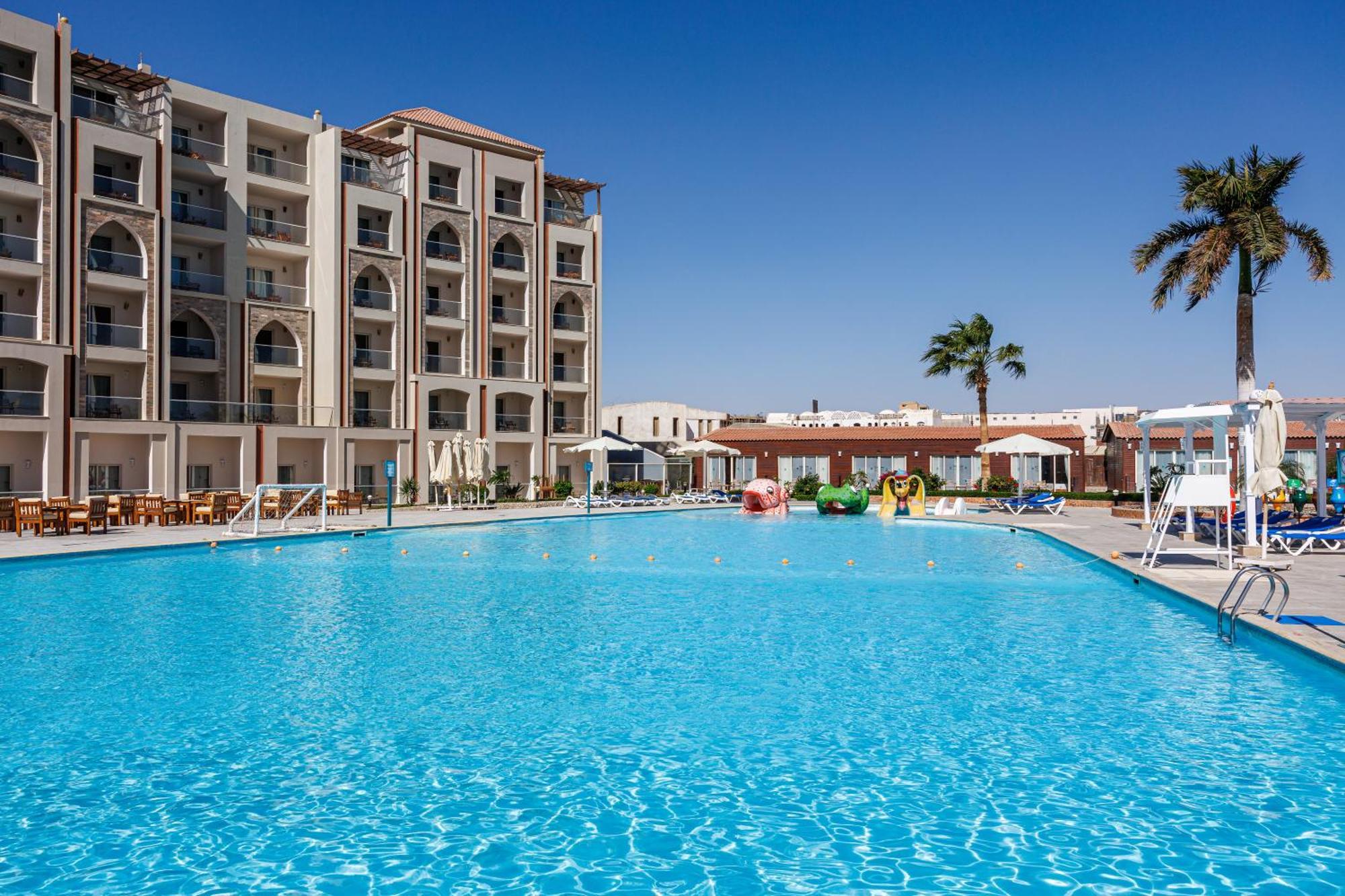 Sunrise Alora Aqua Park אתר נופש